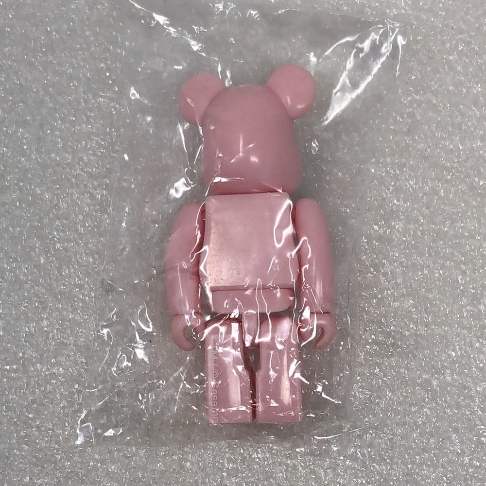 Bearbrick Series 48 Elmo Sesame Street Gelato Pique Pink - Picture 6 of 8
